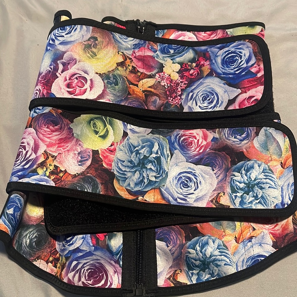 WAIST TRAINERS 2 Sizes Available
